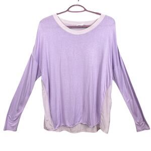 Vince Womens Top Silk Viscose Lilac Long Sleeve SZ M Designer Minimalist (Flaw)